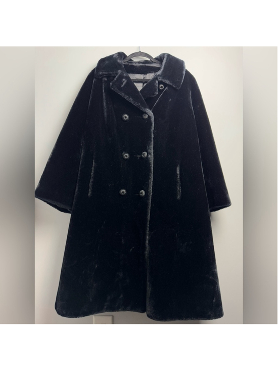 borgaza Jackets & Blazers - Vintage Borgaza Faux Fur knee length Heavy Winter Coat